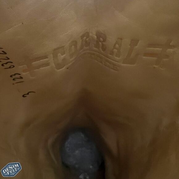 CORRAL Vintage Black Leather w/ Lizard Inlay Snip Toe Western/Cowboy Boots - Picture 15 of 16